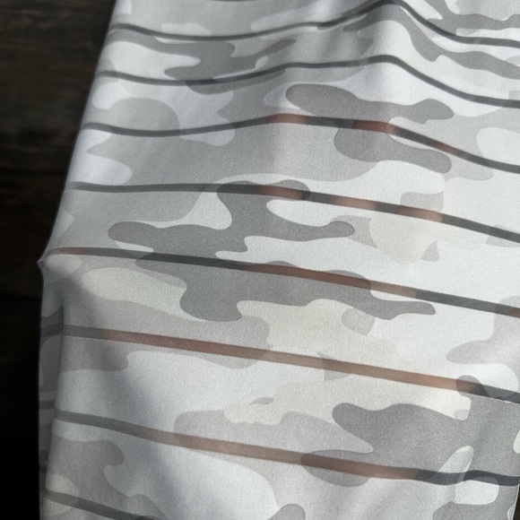 ZYIA White and Gray Camo Tank Top - Picture 3 of 6